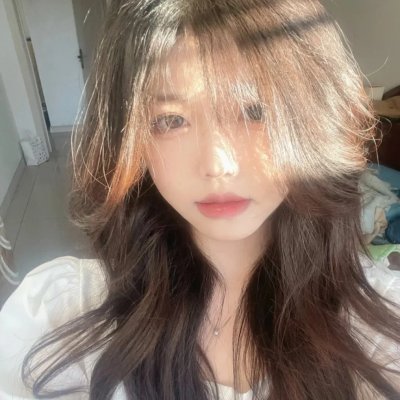 怪物少女妮莫娜